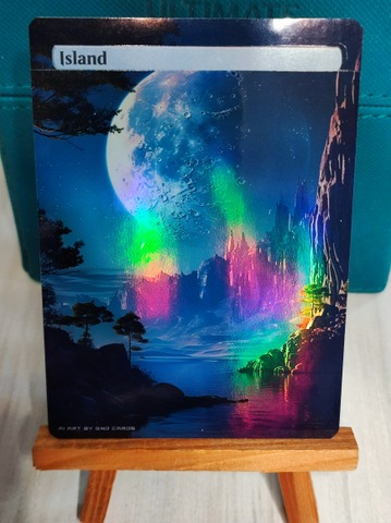 Foil Altered Island (Moon Lands)